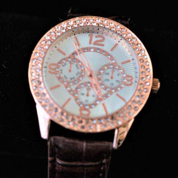 Rosegold Crystal Wristwatch