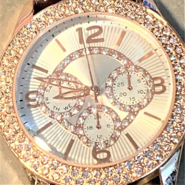 Rosegold Crystal Wristwatch
