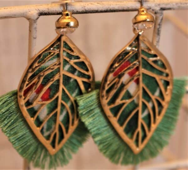 Tropical Leaves with Fringe ~ green