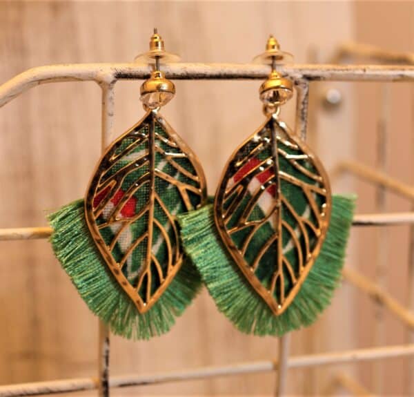 Tropical Leaves with Fringe ~ green