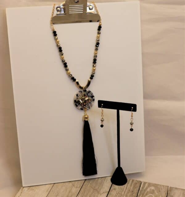Long Tassel Necklace Set ~ black