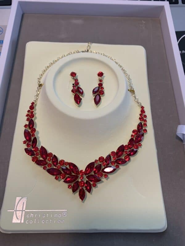 Formal Red Crystal Necklace w/Earrings